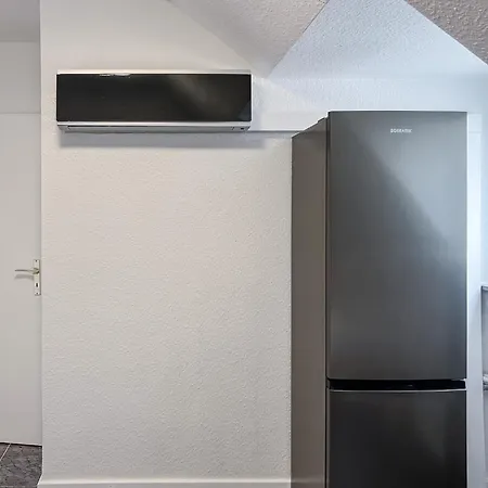 T&k - Zentrum - 1 And 2 20min To Fair Dus Apartment *