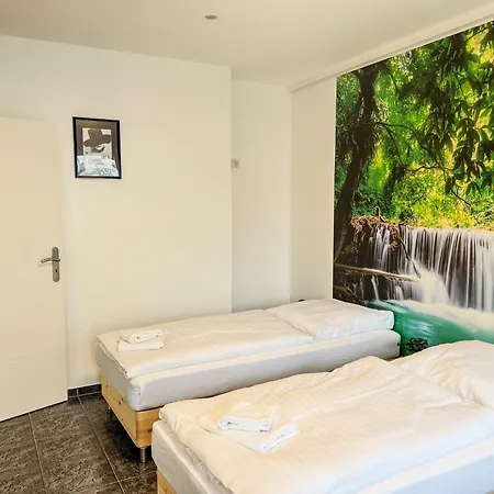 Apartmán T&k - Zentrum - 1 And 2 20min To Fair Dus