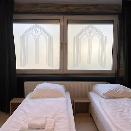 Apartmán T&k - Zentrum - 1 And 2 20min To Fair Dus