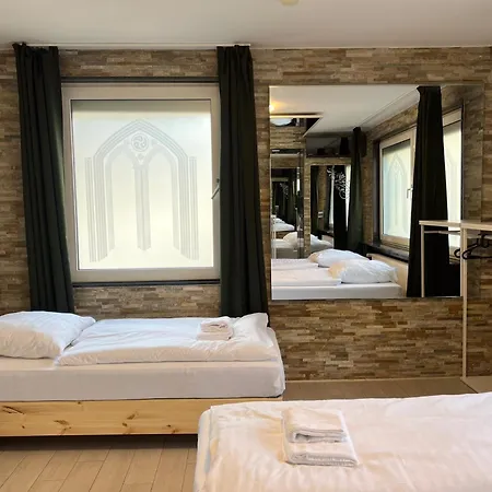 T&k - Zentrum - 1 And 2 20min To Fair Dus Apartmán Krefeld